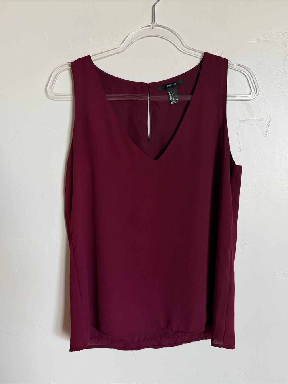 Forever 21 Sleeveless V-Neck Camisole - Burgundy